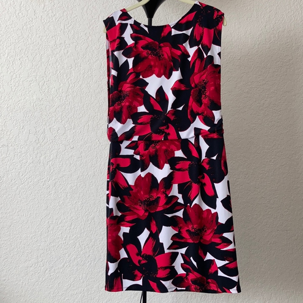 Flowered dress in black, white, and red